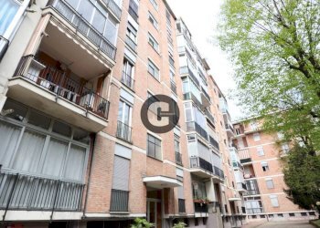 Facciata - Quadrilocale Lungo Po Alessandro Antonelli, 117/2, Torino (zona Vanchiglietta) - foto 4
