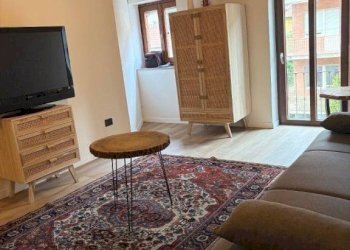 Salone - Trilocale strada Comunale di Mongreno, 50, Torino (zona Madonna del Pilone) - foto 2