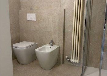 Bagno - Trilocale strada Comunale di Mongreno, 50, Torino (zona Madonna del Pilone) - foto 11