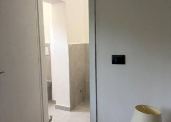 Studio - Trilocale strada Comunale di Mongreno, 50, Torino (zona Madonna del Pilone) - foto 19