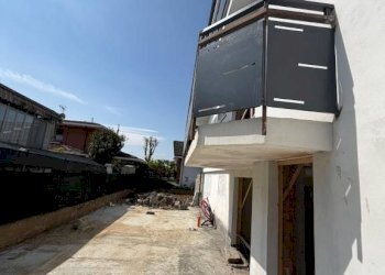 Facciata - Villa viale dei Tigli, 18, Vinovo - foto 4