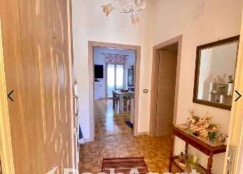 Corridoio - Appartamento via Canova, 131, Casarano - foto 9