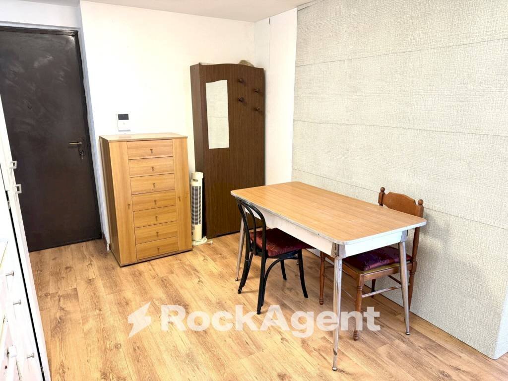 Cucina - Appartamento via Pietro Crespi, 10, Milano - foto 2