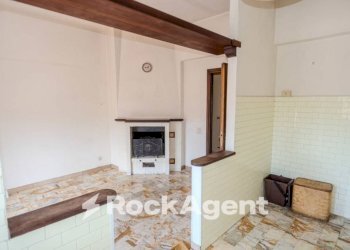 Cucina - Appartamento via Cassia, 106, Acquapendente - foto 36