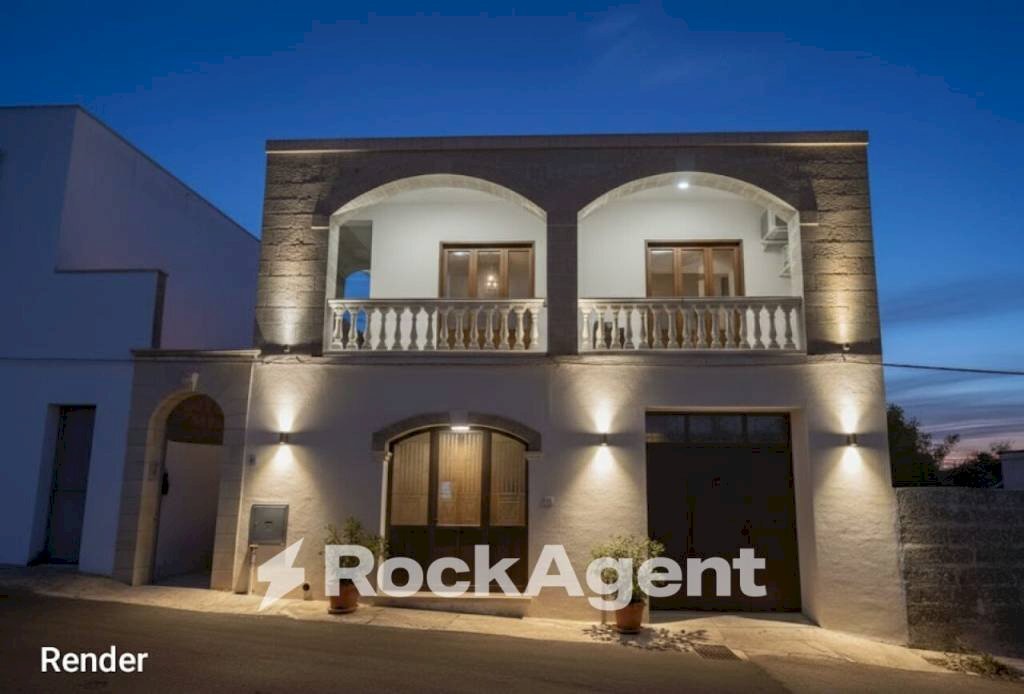 Facciata - Casa indipendente via Macurano, Alessano - foto 1