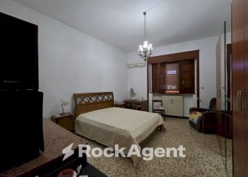 Camera da letto - Casa indipendente via Macurano, Alessano - foto 26
