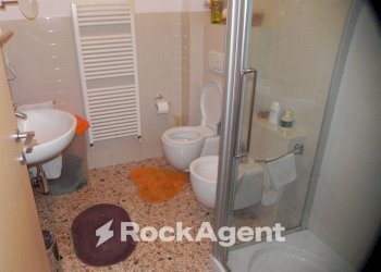 Bagno - Appartamento via Pietro Nenni, 39, Montecarotto - foto 26