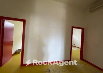 Magazzino - Office via Acquasanta, 31, Salerno - photo 18