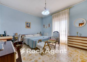 Camera da letto - Quadrilocale via Roma, 25, Poggiomarino - foto 18