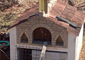 Facciata - Villa contrada Castiglione snc, Abriola - foto 9