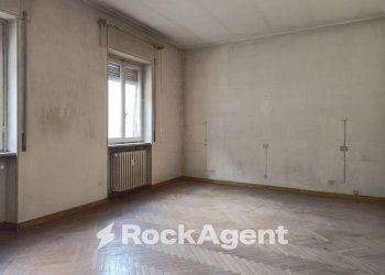 Camera da letto - Appartamento via Roma, 115, Coggiola - foto 3