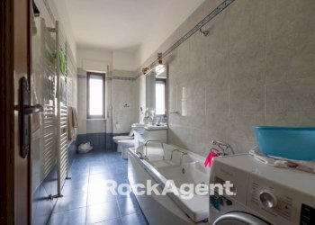 Bagno - Three-room apartment via Candela, 12, Catanzaro - photo 21