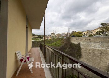 Terrazzo - Three-room apartment via Candela, 12, Catanzaro - photo 22