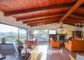 Salone - Villa contrada Donnantona, 19, Borgia - foto 4