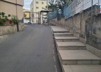 Zona - Box viale Raffaello Sanzio, 2, Catania - foto 1