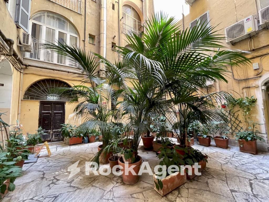 Cortile interno - Bilocale via Principe Amedeo, 307, Roma - foto 1