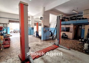 Interno non residenziale - Negozio via Nino Costa, Roma - foto 4