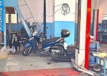 Interno non residenziale - Negozio via Nino Costa, Roma - foto 7