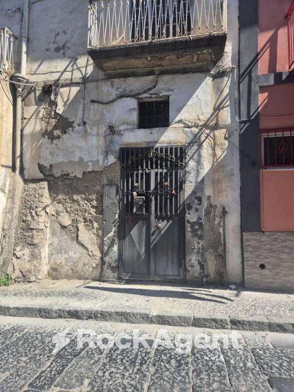 Ingresso - Shop via Barbazzano, 76, Pagani - photo 1