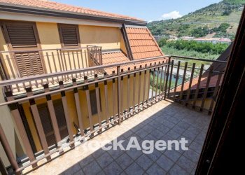 Balcone - Attic via Cavour, Nocera Terinese - photo 9