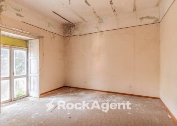 Camera da letto - Appartamento corso V. Emanuele, 129, Angri - foto 25