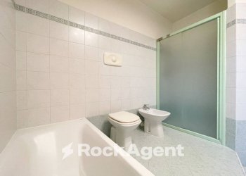 Bagno - Villa via Gabriele d'Annunzio, 7, Salerano sul Lambro - foto 14