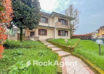 Giardino - Villa via Gabriele d'Annunzio, 7, Salerano sul Lambro - foto 39