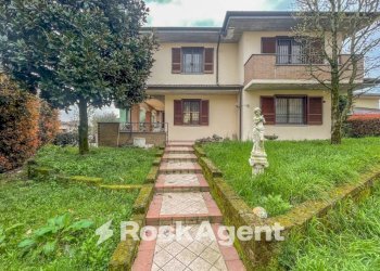 Giardino - Villa via Gabriele d'Annunzio, 7, Salerano sul Lambro - foto 40