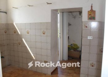 Cucina - Appartamento via Principe Umberto, Procida - foto 12