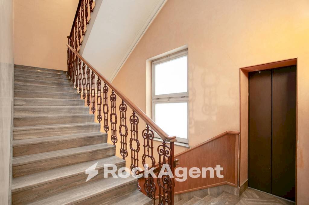 Interno palazzo - Ufficio via di Propaganda, 27, Roma (zona Centro Storico) - foto 1