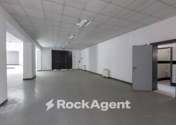 Interno non residenziale - Capannone via Lucchese, 6, Pisa - foto 4