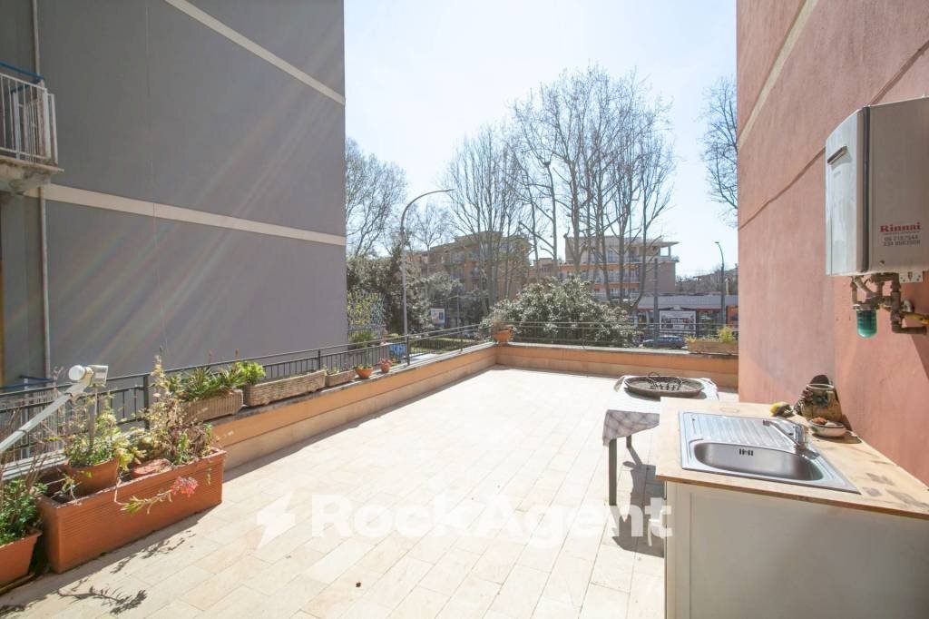 Terrazzo - Trilocale Circonvallazione Gianicolense, 368, Roma - foto 2
