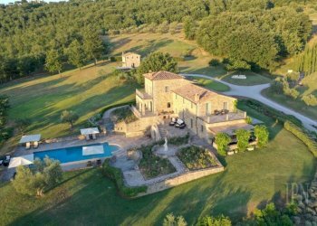 Piscina - Villa strada Provinciale di Lisciano Niccone, Lisciano Niccone - foto 27