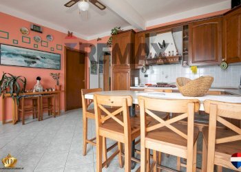 Casa indipendente Via Don Angelo Polleri, 8 
 Recco, Recco - foto 3