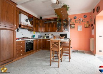 Casa indipendente Via Don Angelo Polleri, 8 
 Recco, Recco - foto 10