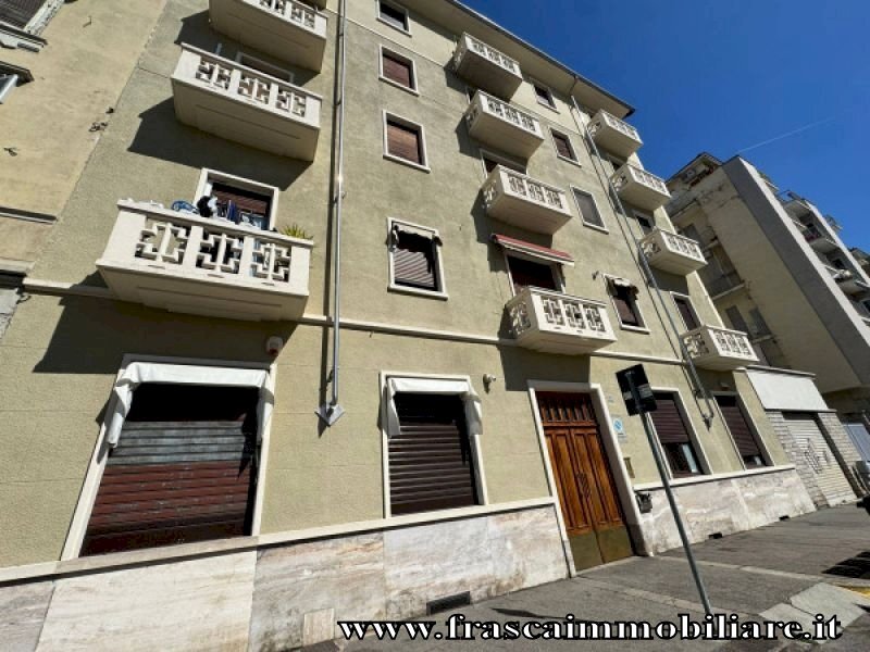 Bilocale VIA VALDIERI 28, Torino (zona Cenisia) - foto 1