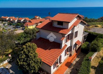 Villa Via 2 Giugno, Cipressa - foto 1