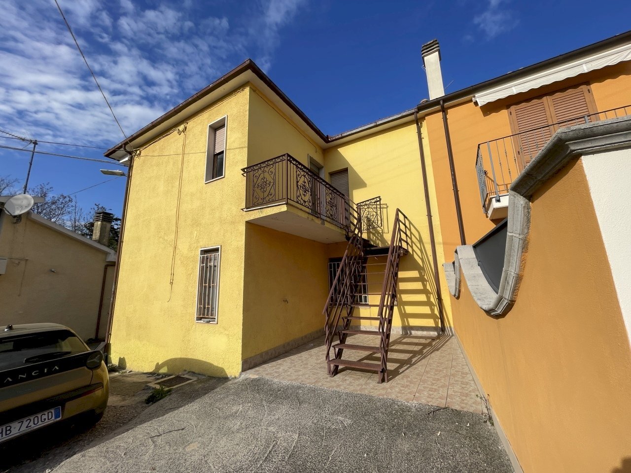 facciata - Casa indipendente Via Lucania 9, San Giovanni Teatino - foto 1