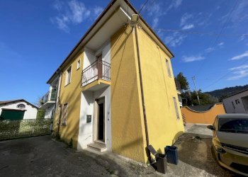 facciata - Casa indipendente Via Lucania 9, San Giovanni Teatino - foto 2