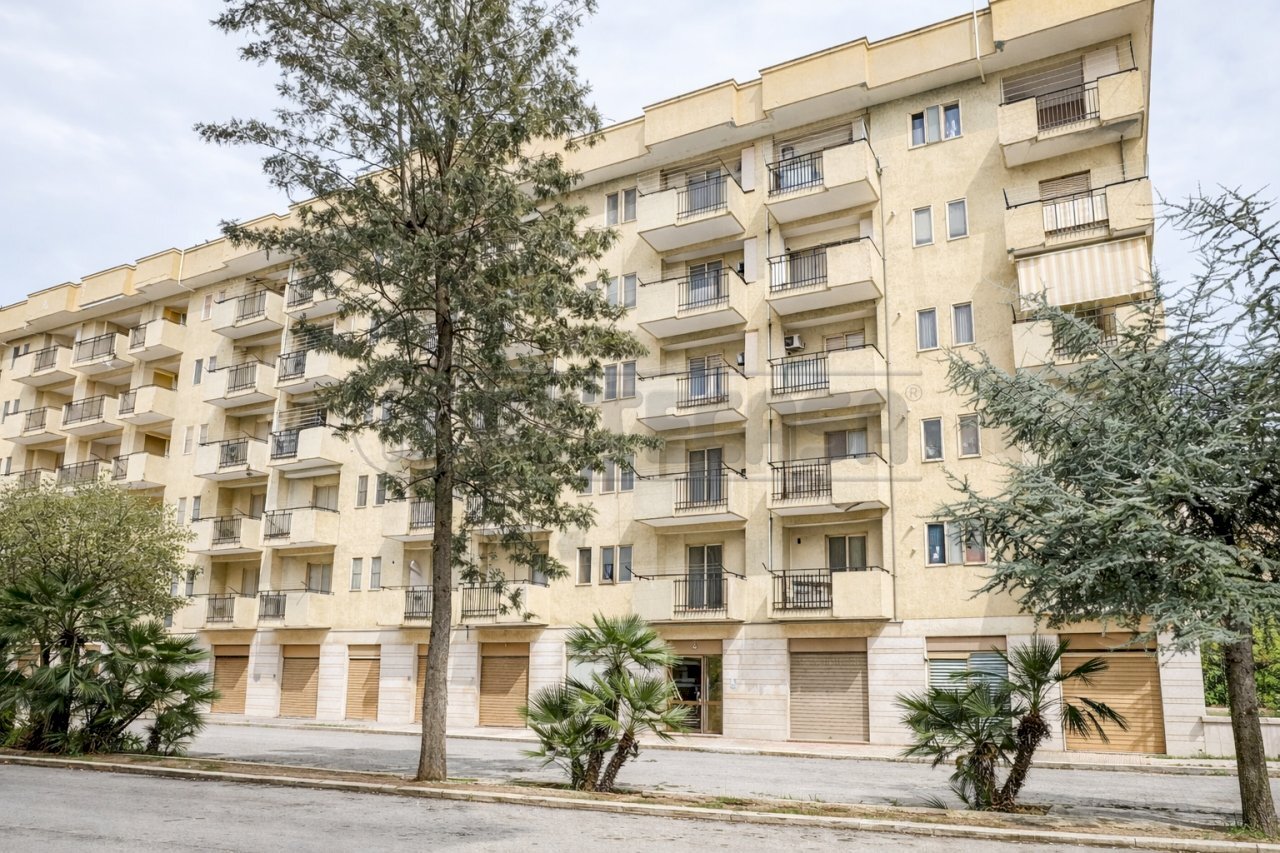 5281ok.png - Trilocale Lgo Che Guevara 117, Bisceglie - foto 1