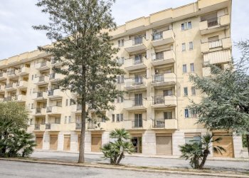 5281ok.png - Appartamento Lgo Che Guevara 117, Bisceglie - foto 1