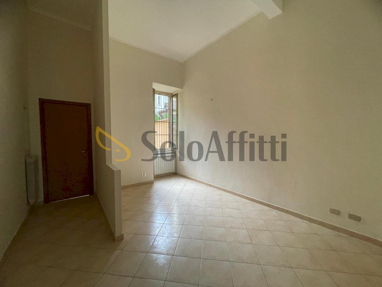 2.jpg - Two-room apartment Via Bruino, Torino (neighborhood Cit Turin) - photo 2