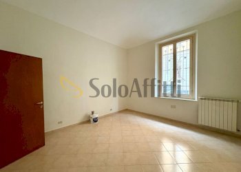 11.jpg - Bilocale Via Bruino, Torino (zona Cit Turin) - foto 3