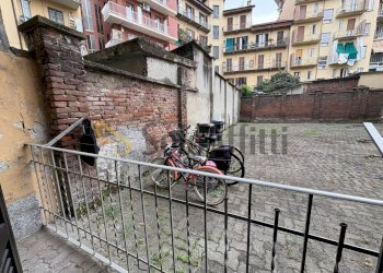 3.jpg - Bilocale Via Bruino, Torino (zona Cit Turin) - foto 14