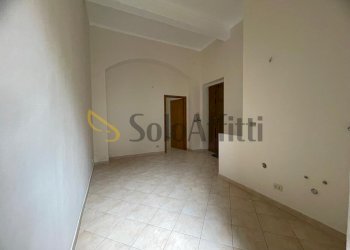 1.jpg - Bilocale Via Bruino, Torino (zona Cit Turin) - foto 1