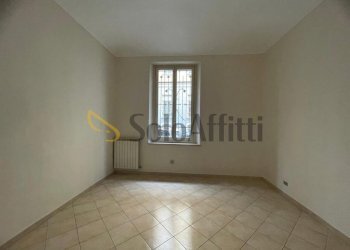 6.jpg - Bilocale Via Bruino, Torino (zona Cit Turin) - foto 3