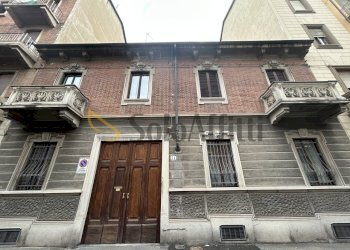 ESTERNO.jpg - Trilocale Via Luigi Capriolo 51, Torino (zona Cenisia) - foto 1