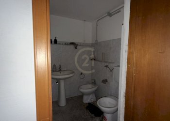 interni - Magazzino Via Giuseppe Verdi 12, Mascalucia - foto 11