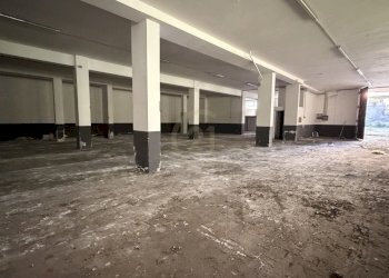 intertni - Magazzino Via Giuseppe Verdi 12, Mascalucia - foto 24