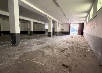 interni - Magazzino Via Giuseppe Verdi 12, Mascalucia - foto 25